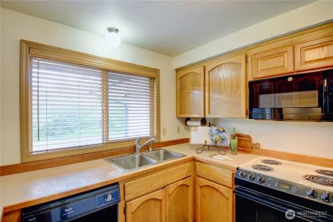 12770 Eagle Drive Burlington WA 98233