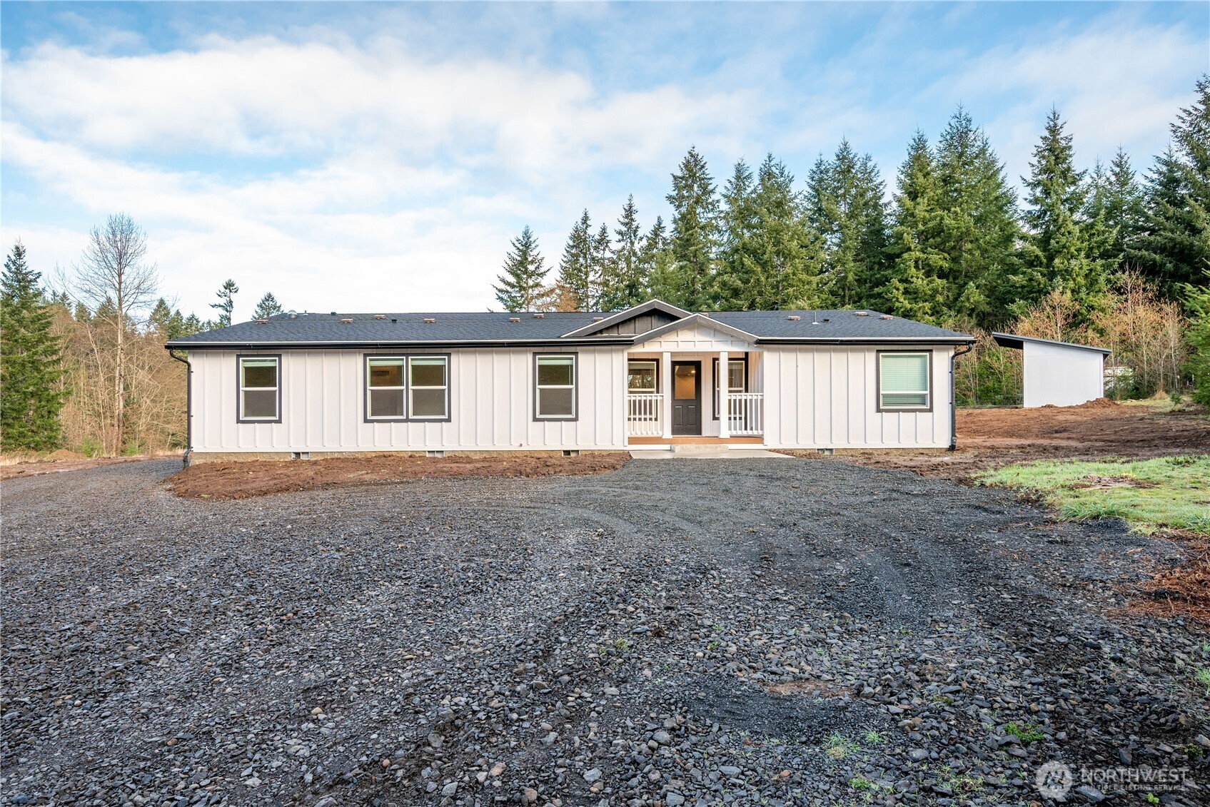 1728 Spirit Lake Highway Castle Rock WA 98611