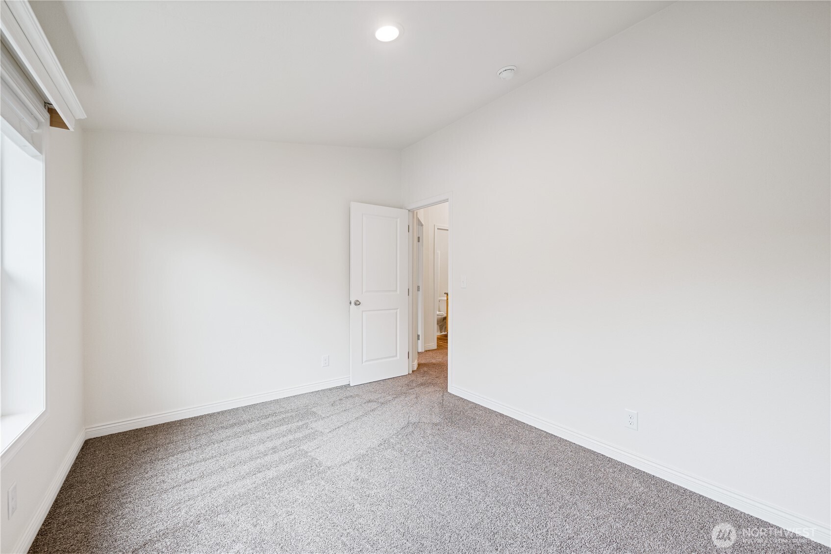 1728 Spirit Lake Highway Castle Rock WA 98611