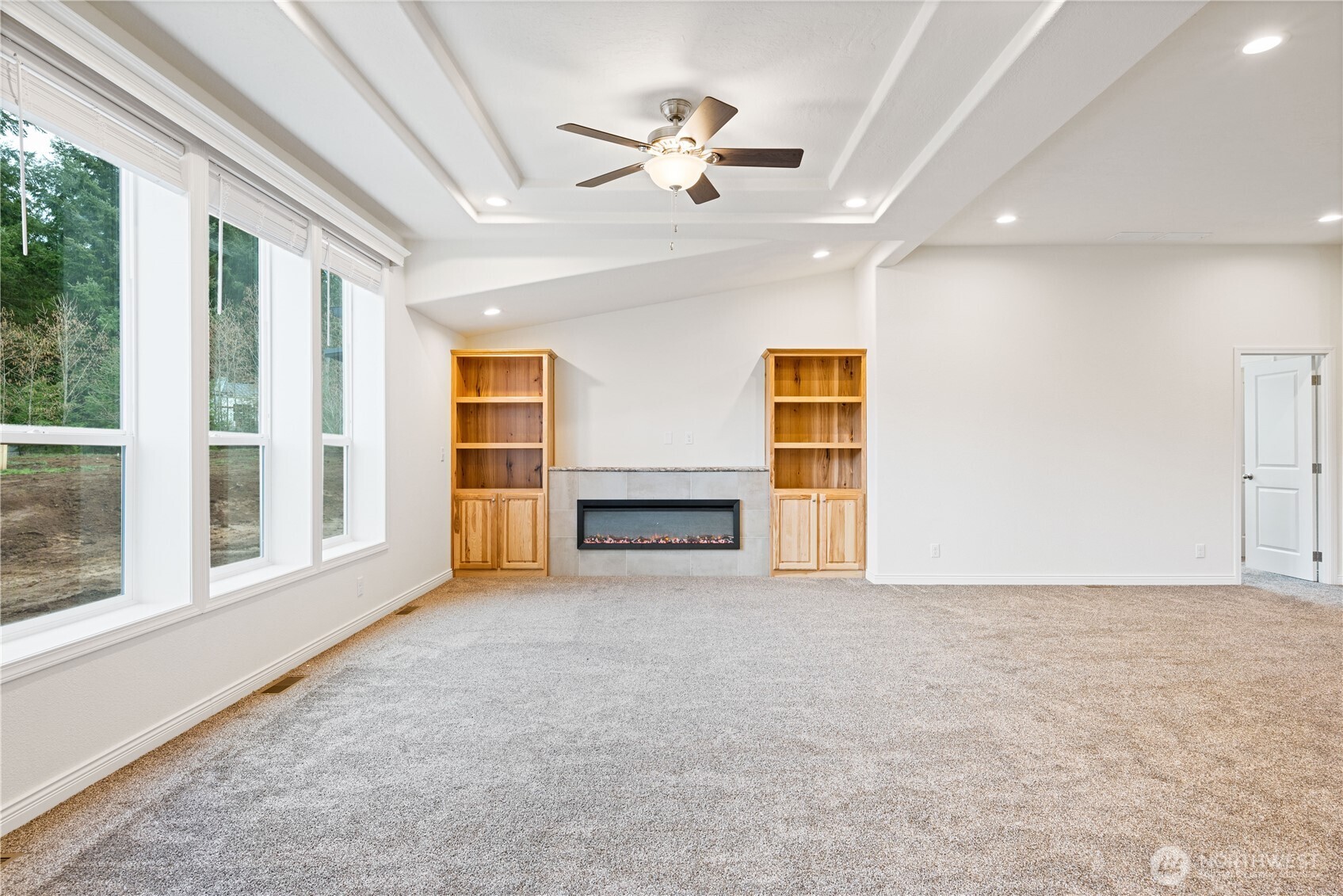 1728 Spirit Lake Highway Castle Rock WA 98611