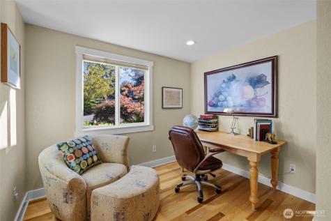 11303 126th Avenue NE Kirkland WA 98033