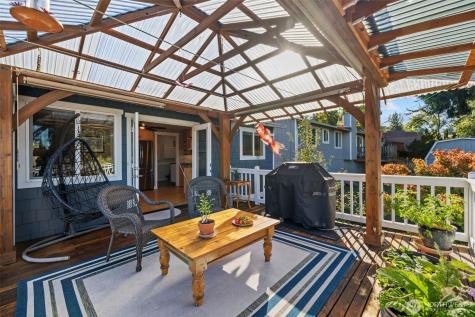 11303 126th Avenue NE Kirkland WA 98033