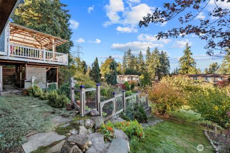 11303 126th Avenue NE Kirkland WA 98033