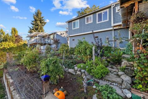 11303 126th Avenue NE Kirkland WA 98033