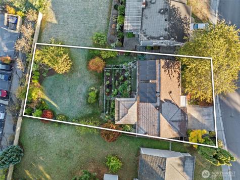 11303 126th Avenue NE Kirkland WA 98033