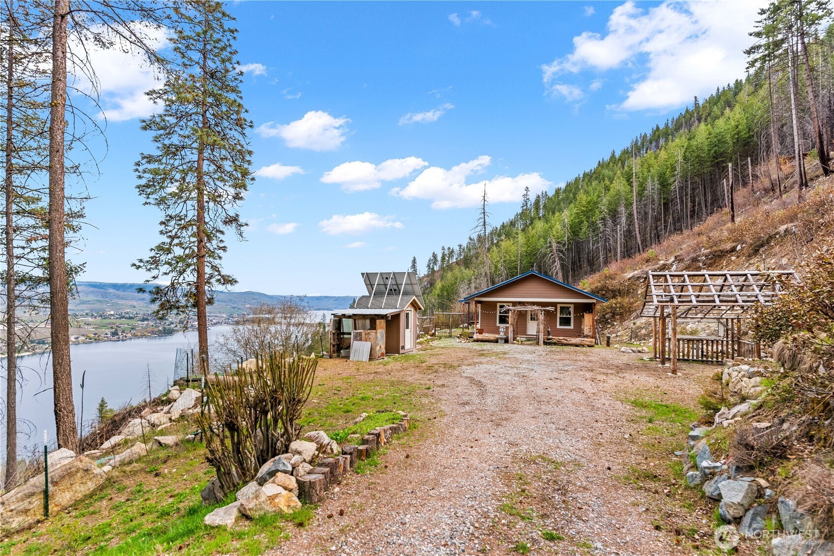 109 Granit Falls Road Chelan WA 98816