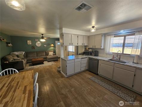 315 Juniper Street Oroville WA 98844