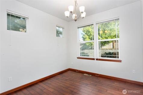 2411 43rd Avenue SE Puyallup WA 98374
