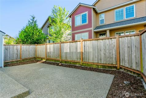 2411 43rd Avenue SE Puyallup WA 98374