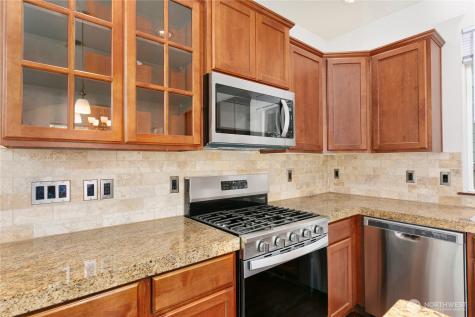 2411 43rd Avenue SE Puyallup WA 98374