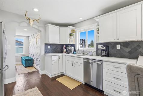 428 SW 12th Street College Place WA 99324