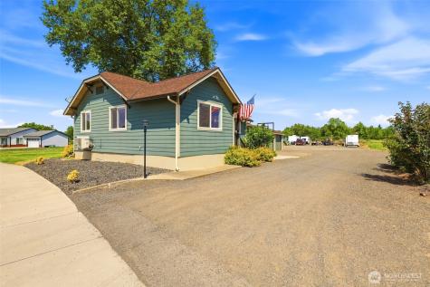 428 SW 12th Street College Place WA 99324