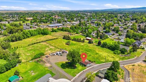 428 SW 12th Street College Place WA 99324