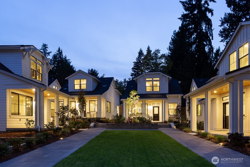 11170 NE 134th Court NE Redmond WA 98052