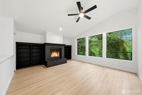 12820 51st Avenue NE Marysville WA 98271