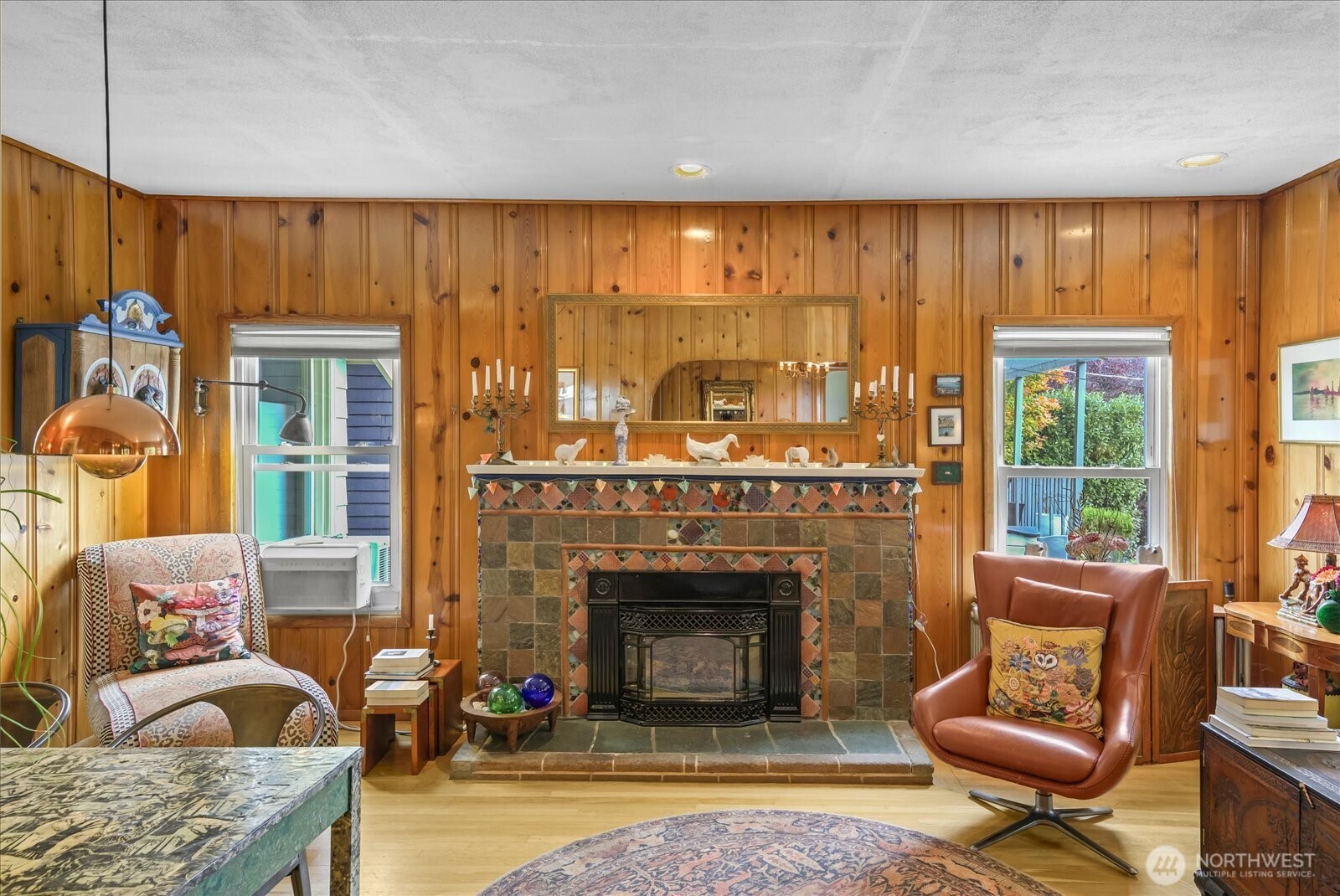5833 Woodlawn Avenue N Seattle WA 98103