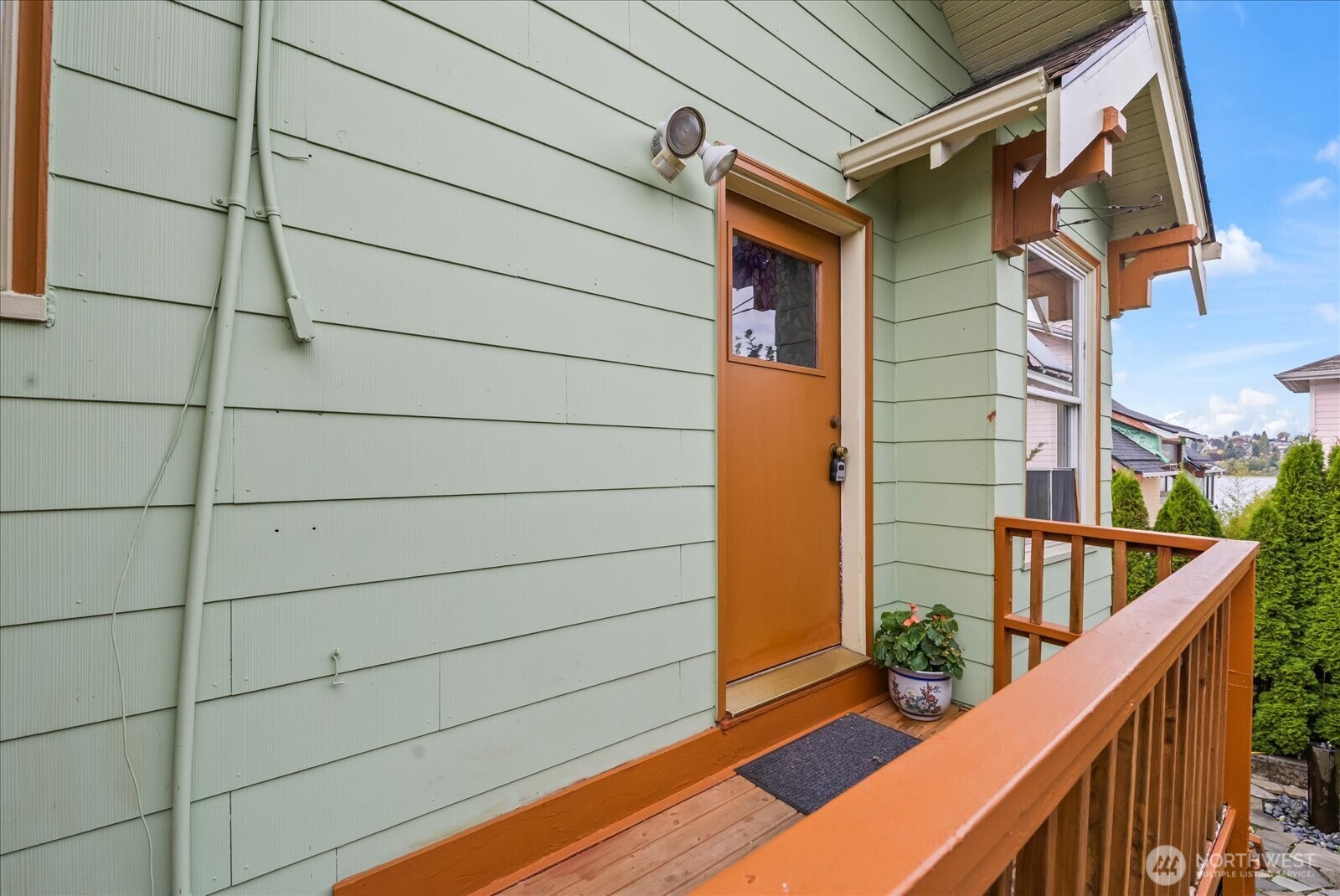 5833 Woodlawn Avenue N Seattle WA 98103