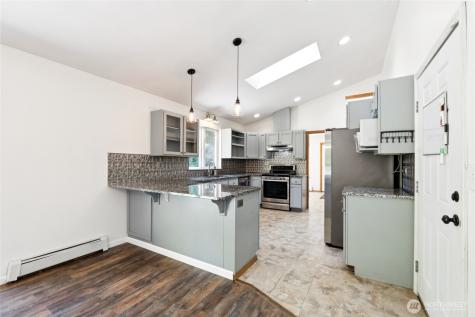 8717 E Meadow Lake Drive Snohomish WA 98290