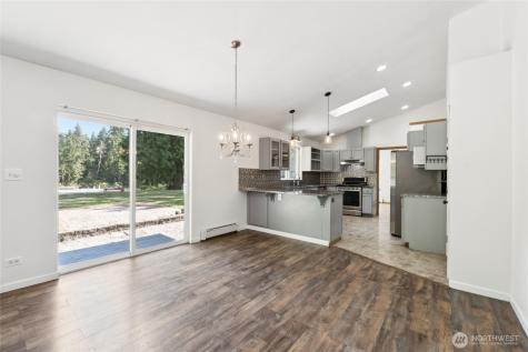 8717 E Meadow Lake Drive Snohomish WA 98290