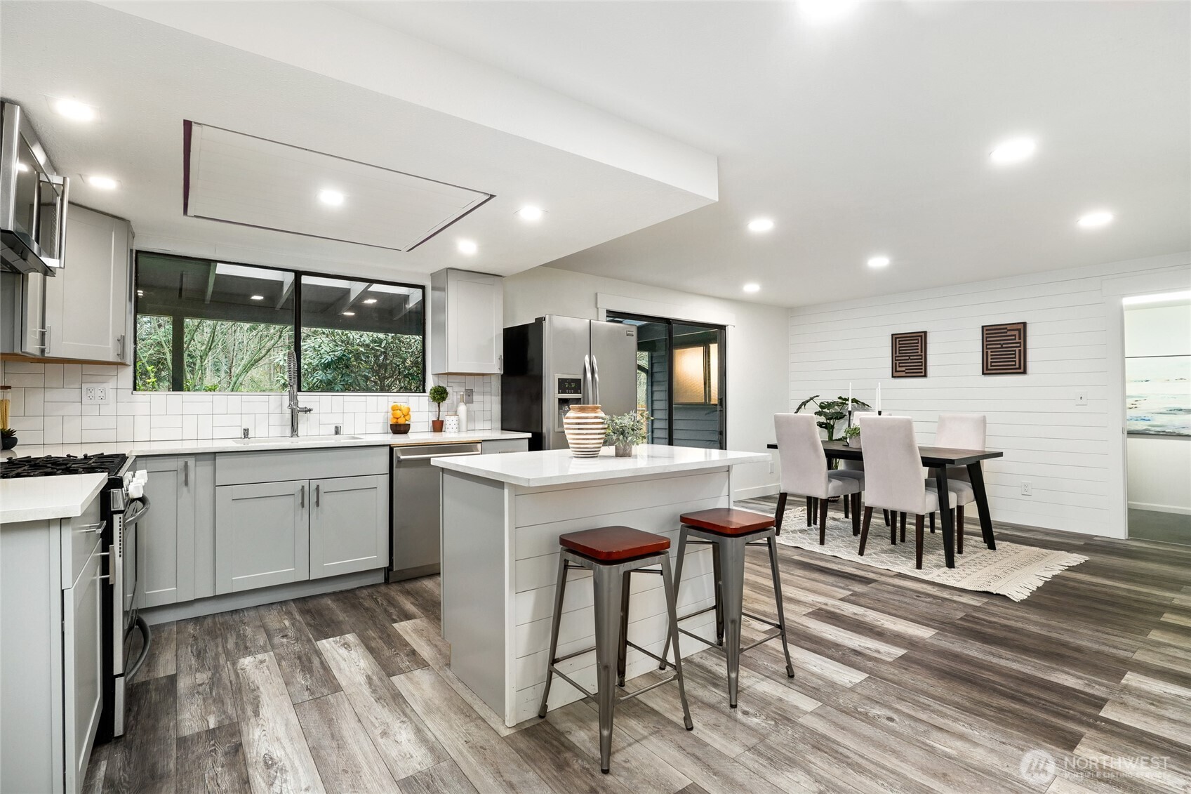 24705 SE 31st Place Sammamish WA 98075