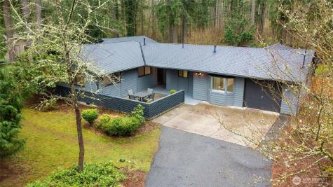 24705 31ST Sammamish WA 98075