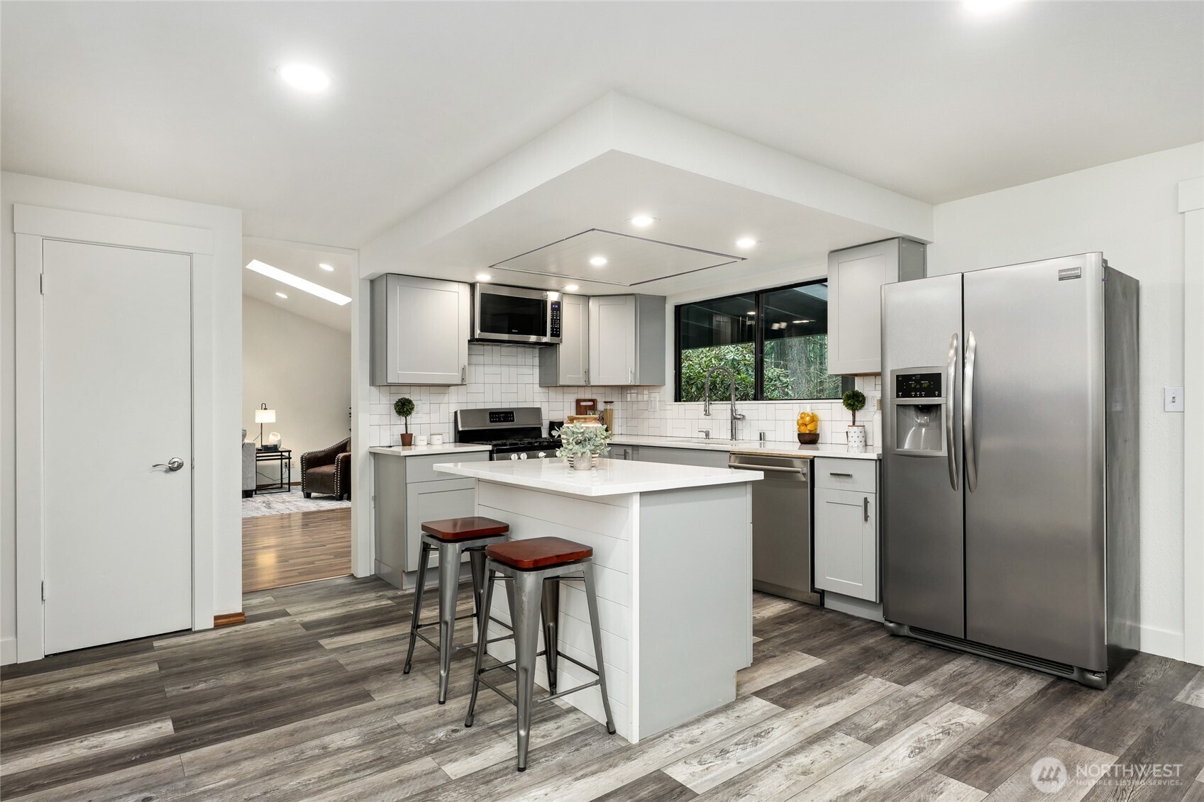 24705 SE 31st Place Sammamish WA 98075