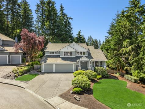 9429 NE Blue Wave Court Bainbridge Island WA 98110