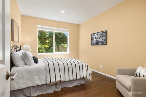 9429 NE Blue Wave Court Bainbridge Island WA 98110