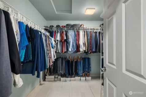 9429 NE Blue Wave Court Bainbridge Island WA 98110