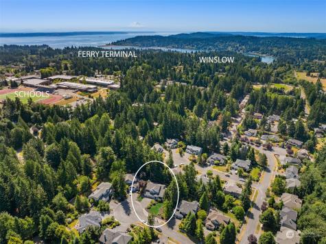 9429 NE Blue Wave Court Bainbridge Island WA 98110