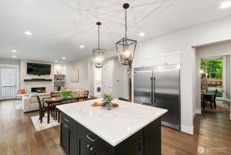 22250 NE 3rd Court Sammamish WA 98074