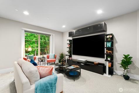22250 NE 3rd Court Sammamish WA 98074
