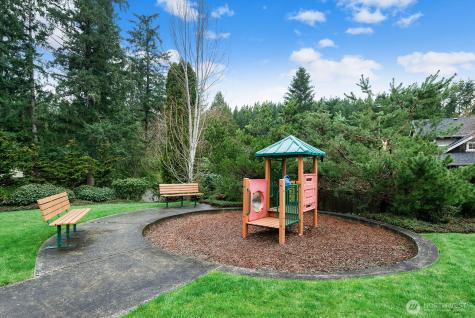 22250 NE 3rd Court Sammamish WA 98074