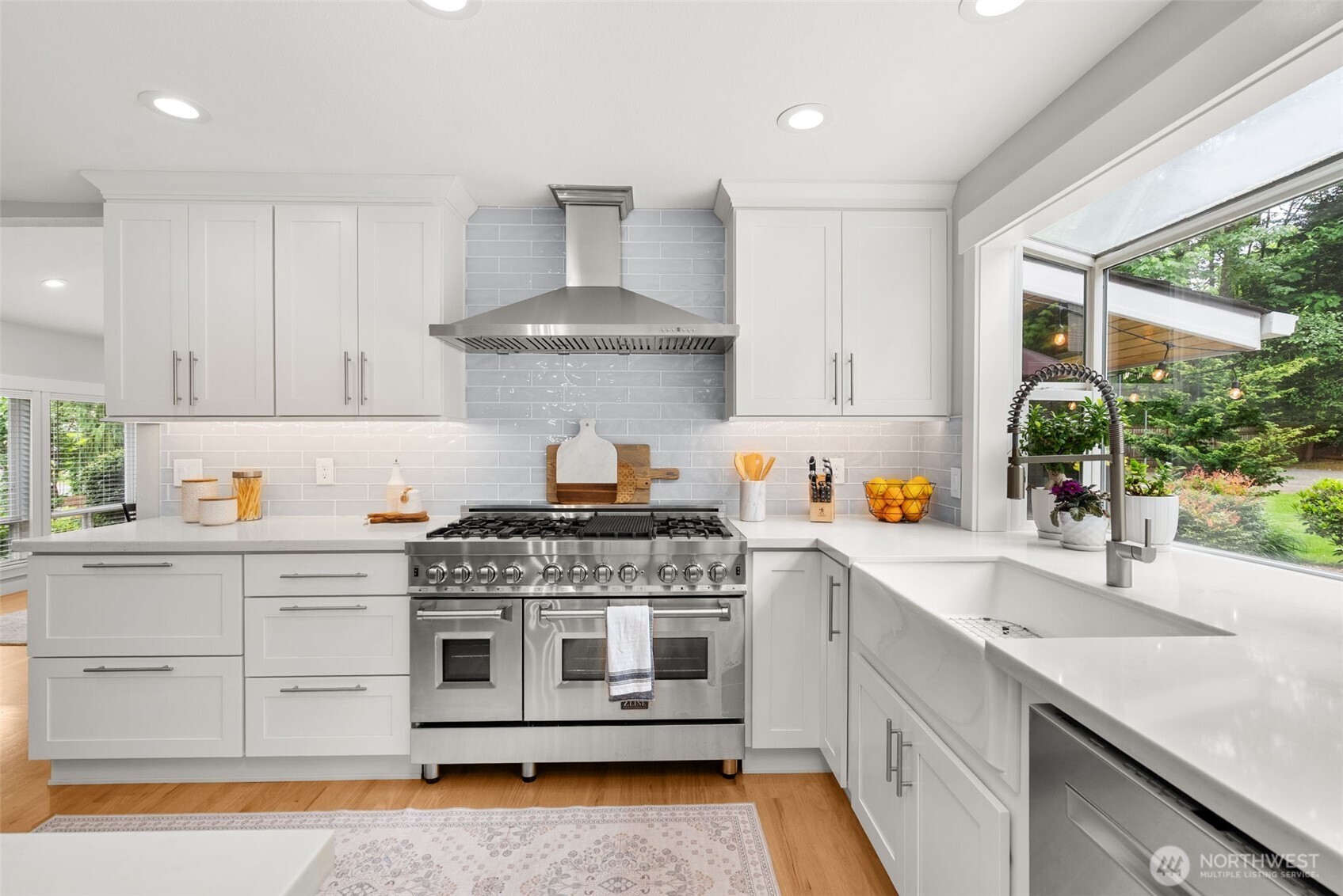 32 Cascade Key Bellevue WA 98006