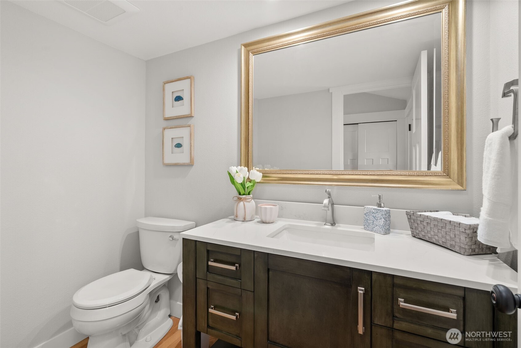 32 Cascade Key Bellevue WA 98006