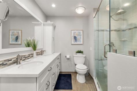 32 Cascade Key Bellevue WA 98006
