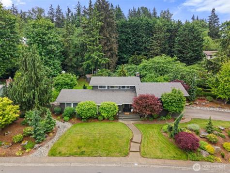 32 Cascade Key Bellevue WA 98006