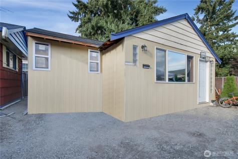 208 M Street SE Auburn WA 98002