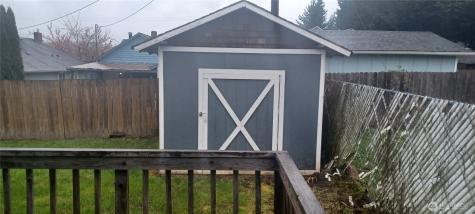725 NW New York Avenue Chehalis WA 98532
