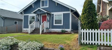 725 NW New York Avenue Chehalis WA 98532