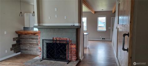 725 NW New York Avenue Chehalis WA 98532
