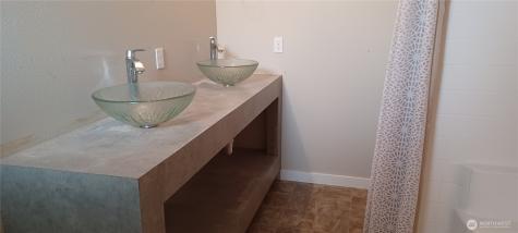 725 NW New York Avenue Chehalis WA 98532