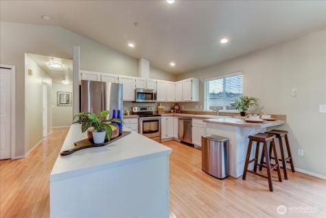 8014 Beverly Boulevard Everett WA 98203