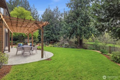24135 SE 16th Place Sammamish WA 98075