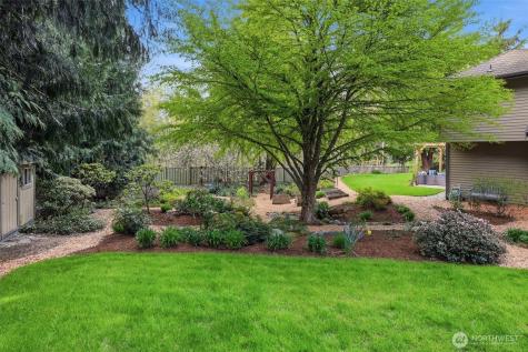 24135 SE 16th Place Sammamish WA 98075