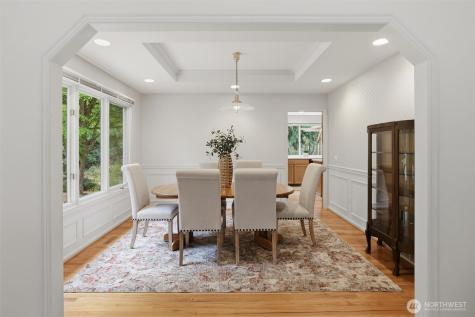 24135 SE 16th Place Sammamish WA 98075