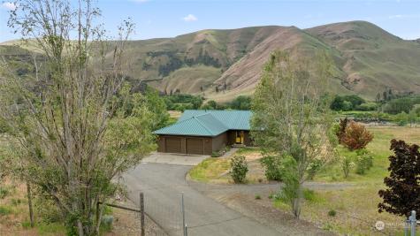 420 Canyon River Terrace Ellensburg WA 98926