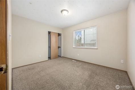 15403 105th Avenue SE Yelm WA 98597