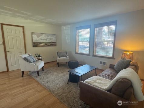 815 1st Avenue NE Napavine WA 98565