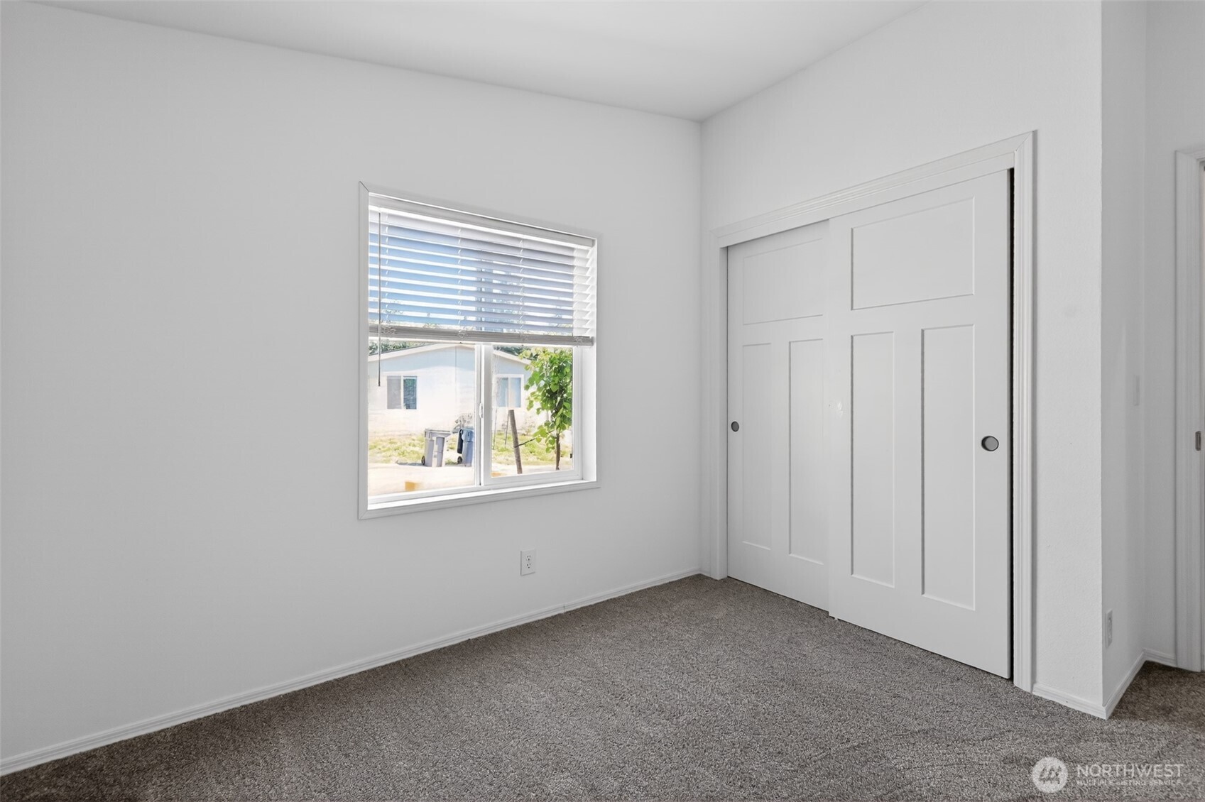23708 Locust Way Bothell WA 98021